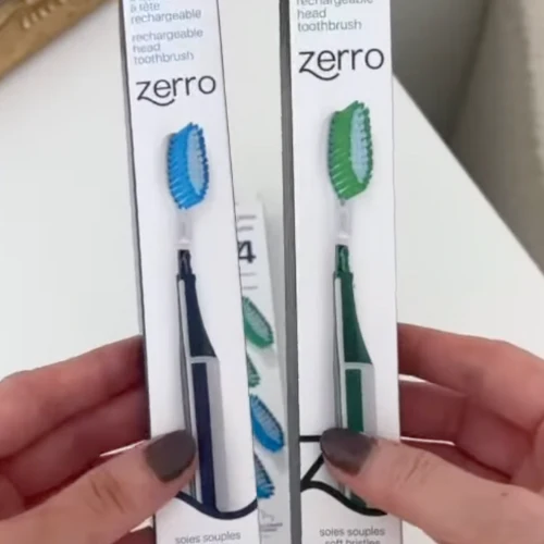 Brosse à dents faite au Québec - tête remplaçable