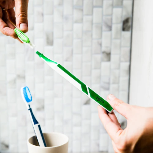 Brosse à dents faite au Québec - tête remplaçable - Image 2
