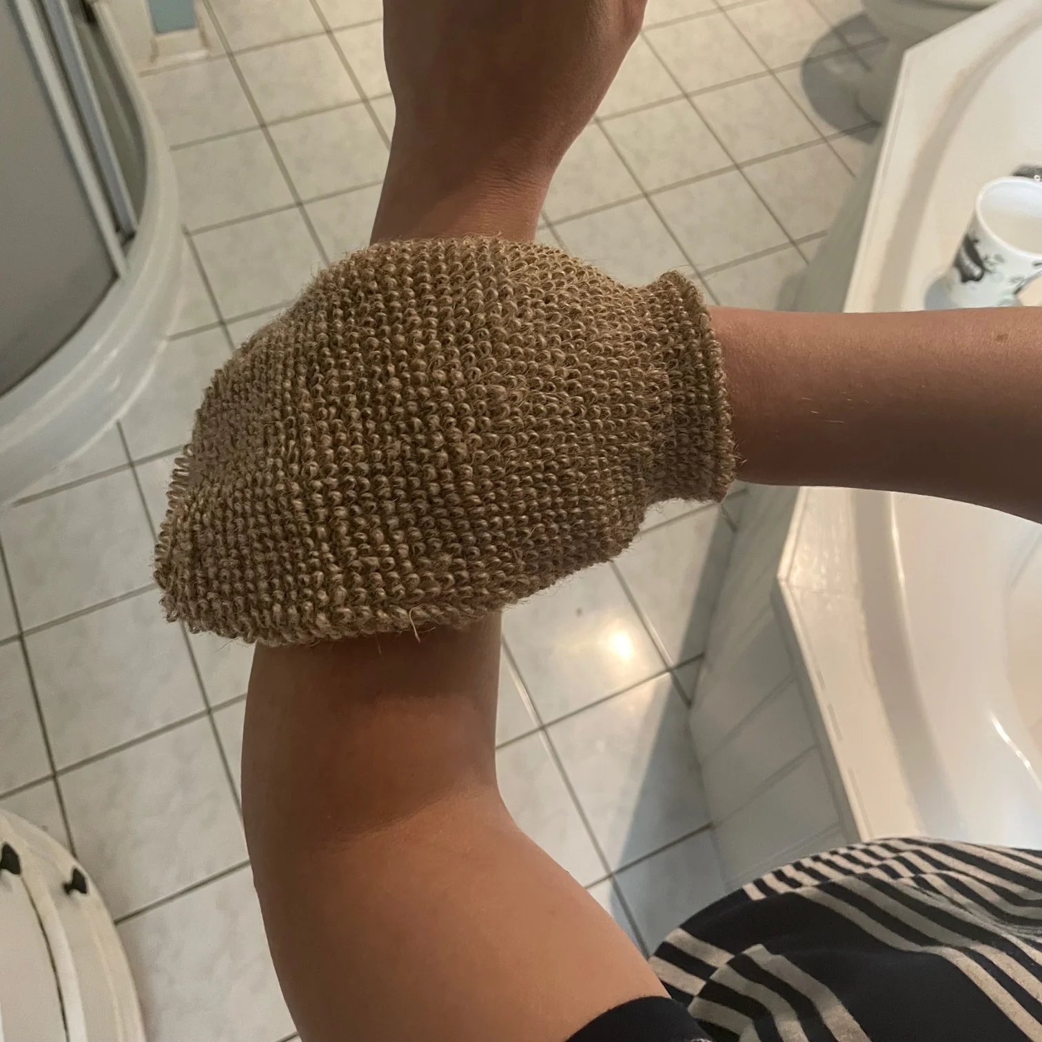 Gant exfoliant en jute - Image 3