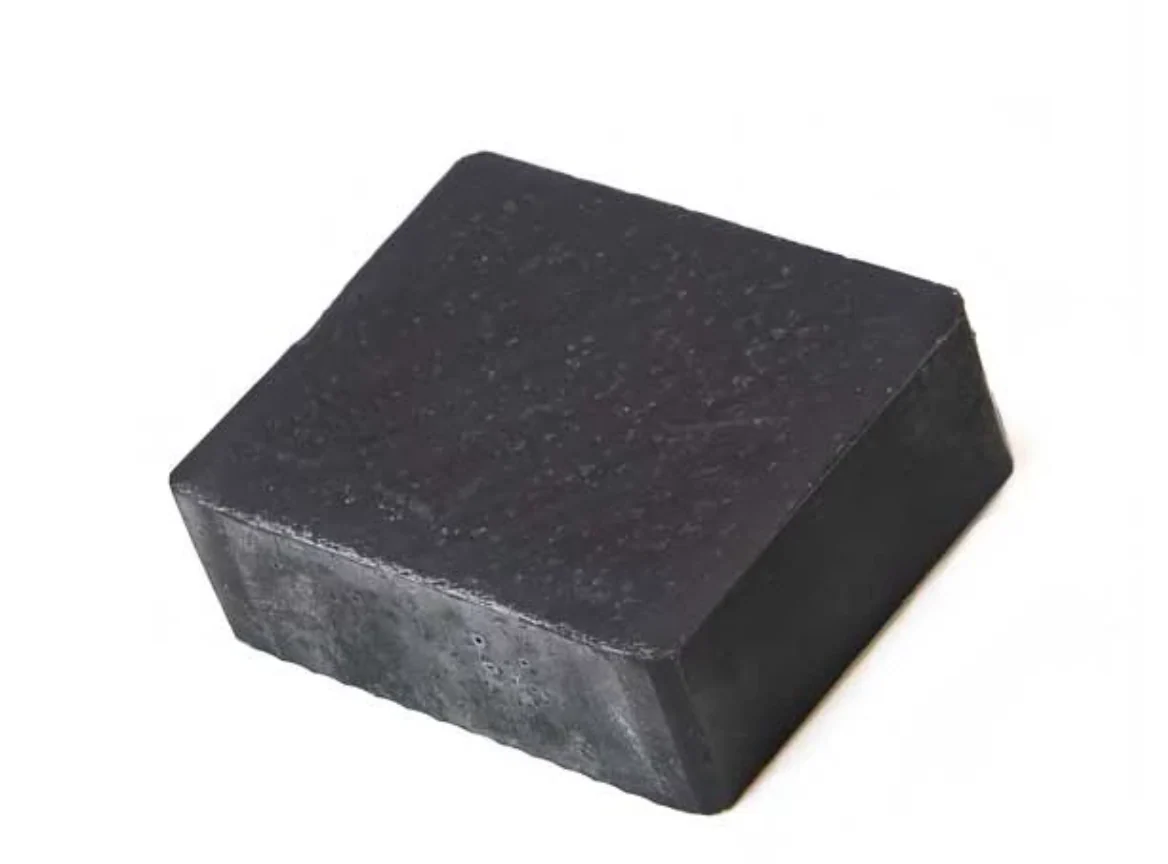 Savon au charbon activé: Peau atopique et sensible (Câlin épique) - Image 4